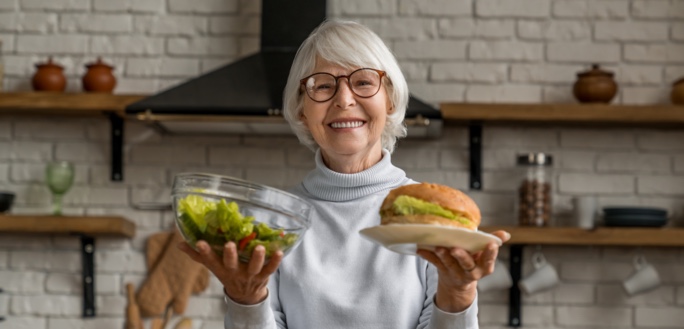 Eating with Awareness: The health benefits of mindful eating Eating with Awareness: The health benefits of mindful eating